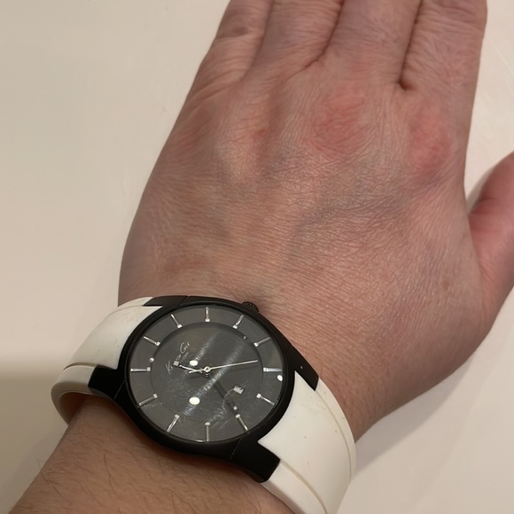 Kenneth Cole Watch - Picture 7 of 7